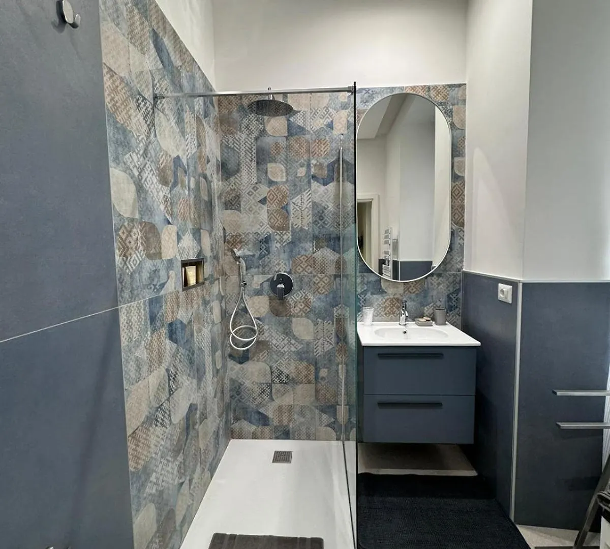 Mirea Apartments Naples Italy