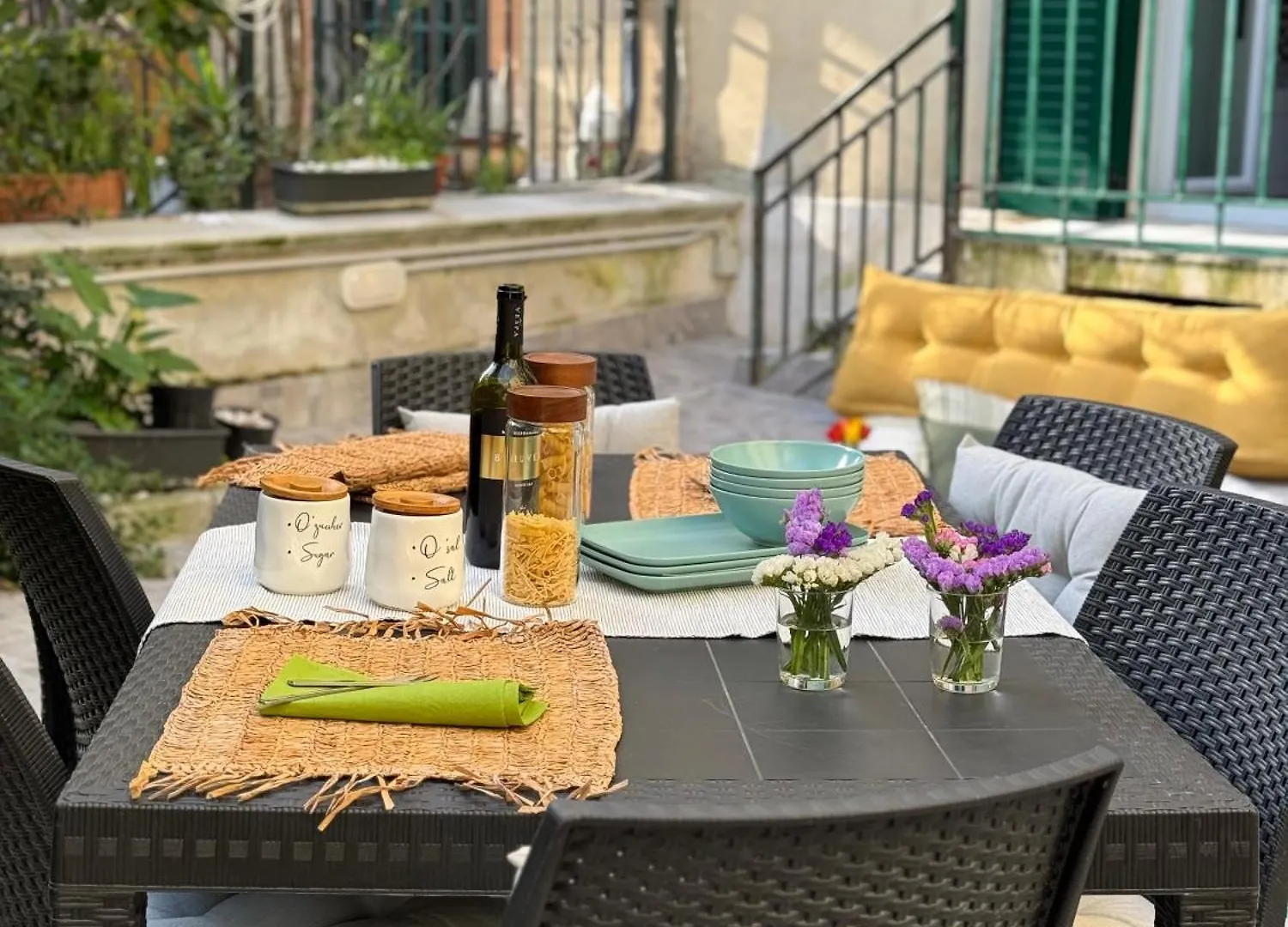 Mirea Apartments Naples